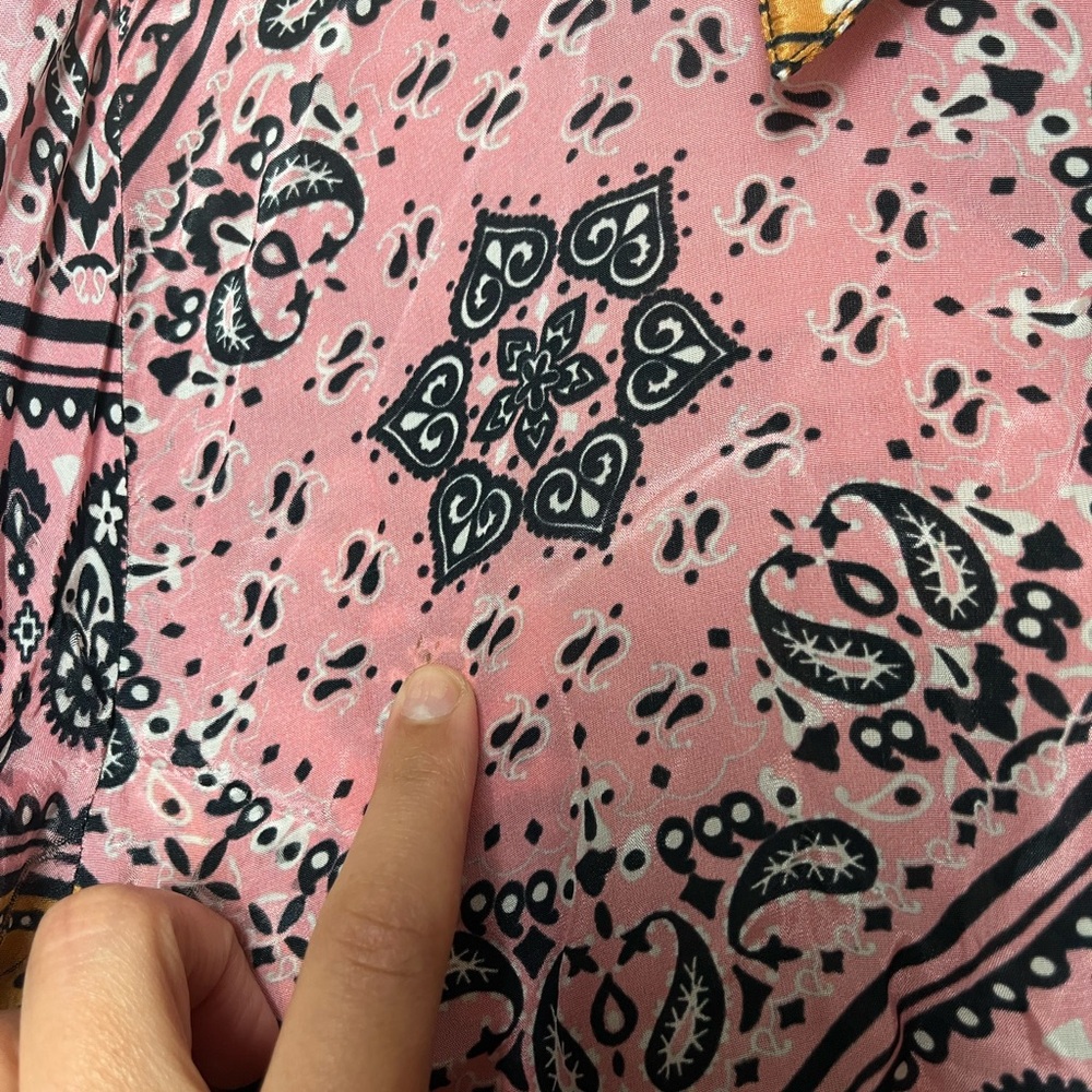 FARM Rio Pink and Gold Paisley Button-Down Shirt - Picture 7 of 12